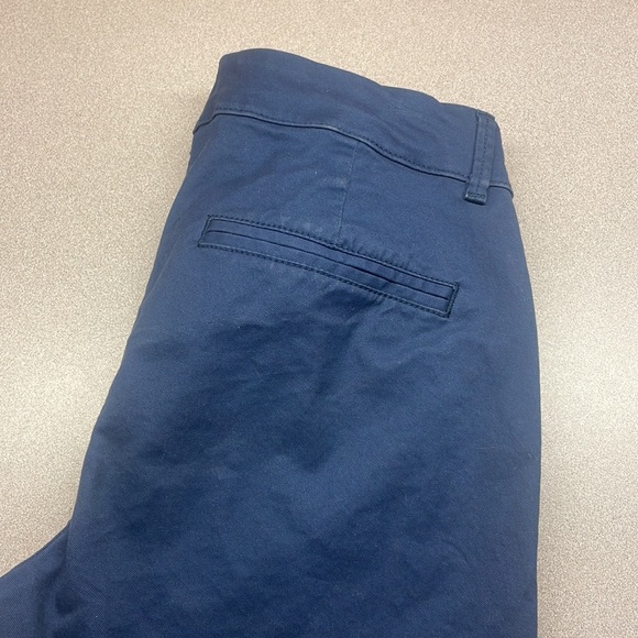 Old Navy Pixie pants - Picture 6 of 7